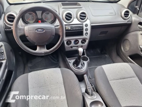 FIESTA SEDAN - 1.6 ROCAM SEDAN 8V 4P MANUAL