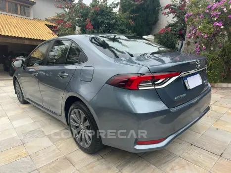 COROLLA 1.8 VVT-I Hybrid Altis