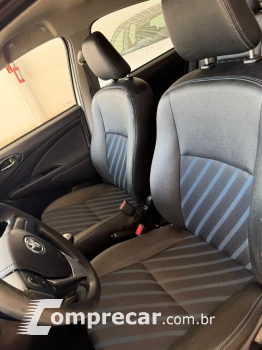 Etios Hatch XS 1.5