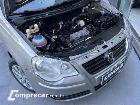 POLO 1.6 MI 8V