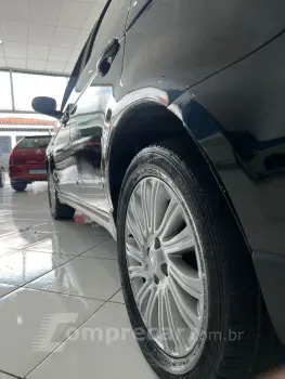 GRAND SIENA 1.6 MPI Essence 16V