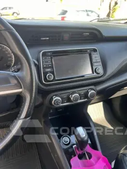 KICKS SV CVT