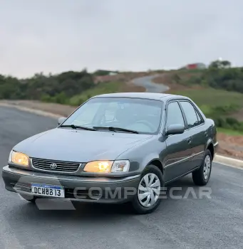Toyota COROLLA 1.8 XEI 16V 4 portas