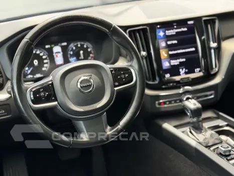 XC 60 T-5 MOMENTUM 2.0 254cv AWD 5p