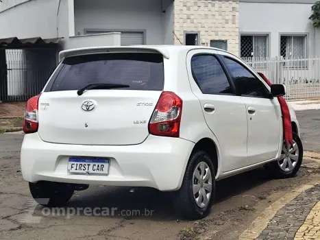 ETIOS 1.3 XS 16V FLEX 4P MANUAL