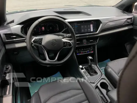 Taos 1.4 250 Tsi Total Flex Highline Automático