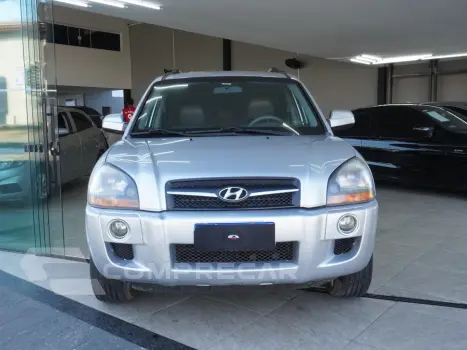 TUCSON 2.0 MPFI GLS 16V 143CV 2WD GASOLINA 4P AUTOMÁTICO