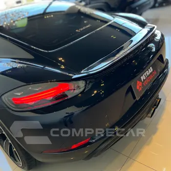 718 2.0 16V H4 Cayman PDK
