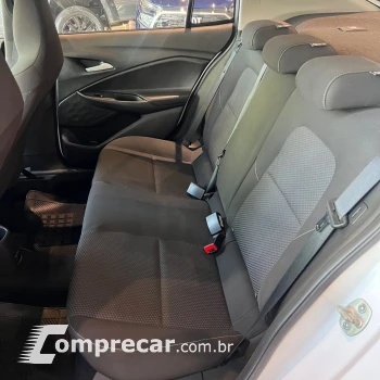 ONIX SEDAN Plus LT 1.0 12V Flex 4p Mec.