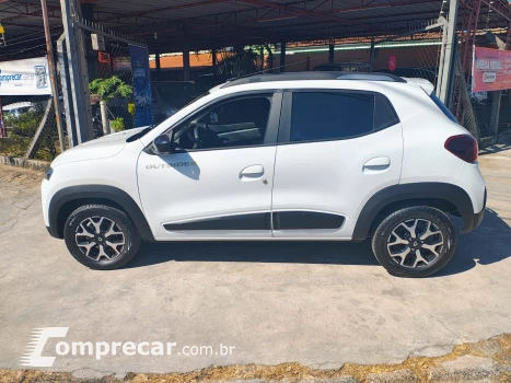 Kwid Outside 1.0