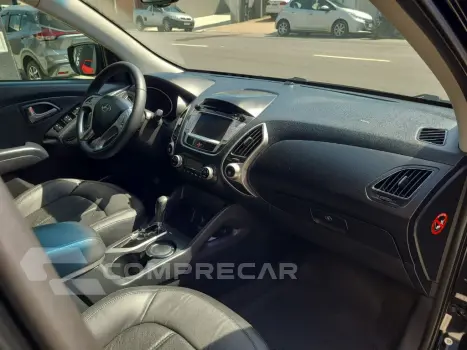 ix35 2.0 16V 170cv 2WD/4WD Aut.