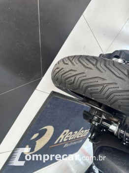 XMAX 250 ABS