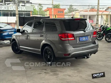 FREEMONT 2.4 EMOTION 16V GASOLINA 4P AUTOMÁTICO