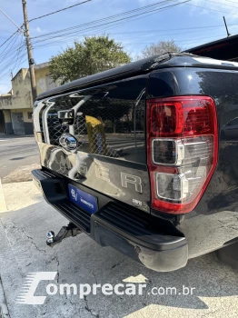 RANGER 2.2 Black 4X2 CD 16V