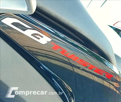 CB TWISTER