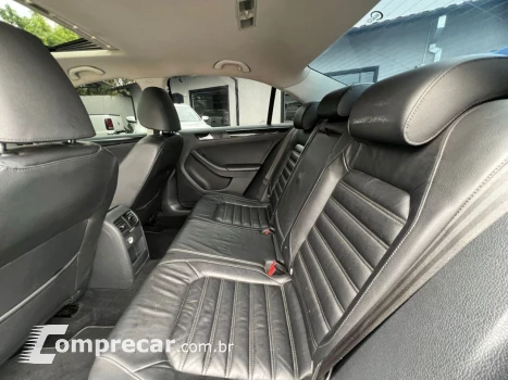 Jetta 2.0 4P TSI HIGHLINE 211 CV AUTOMÁTICO