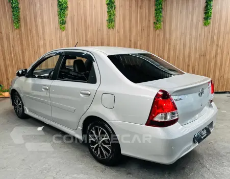 ETIOS 1.5 Platinum Sedan 16V