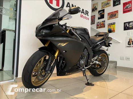 YZF R1