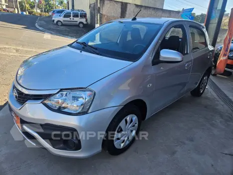 Toyota ETIOS X 1.3 Flex 16V 5p Mec. 4 portas