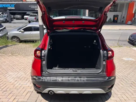 CAPTUR Intense Bose 1.6 16V Flex 5p Aut.