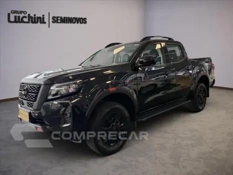 NISSAN FRONTIER 2.3 16V TURBO DIESEL PRO4X CD 4X4 AUTOMÁ 4 portas
