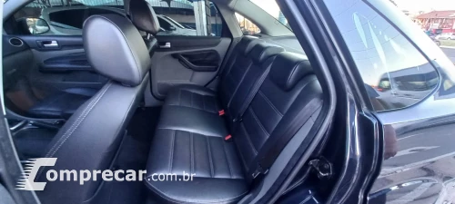 FOCUS 2.0 Titanium Sedan 16V