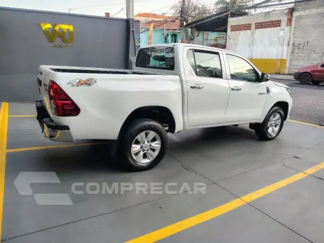 Hilux CD 4x4 2.8 Diesel Mec.