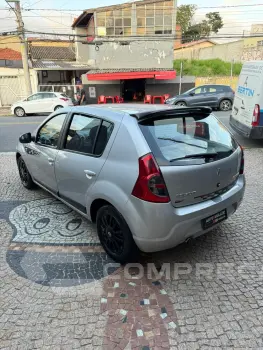 SANDERO 1.6 GT Line Limited