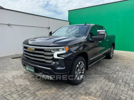 CHEVROLET SILVERADO 5.3 V8 GASOLINA 1500 HIGH COUNTRY 4X4 AUTOMÁTICO 5 portas