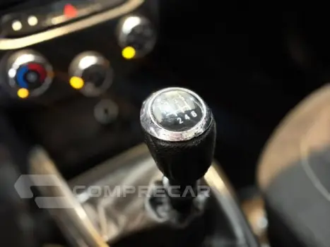 ONIX - 1.0 MPFI LT 8V 4P MANUAL