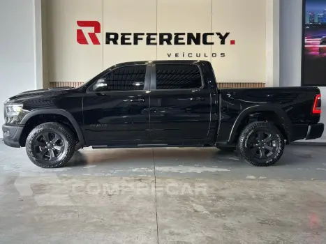 1500 5.7 V8 GASOLINA REBEL CD 4X4 AUTOMÁTICO