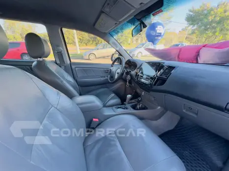 Hilux Caminhonete 2.7 16V 4P SRV FLEX 4X4  CABINE DUPLA AUTO