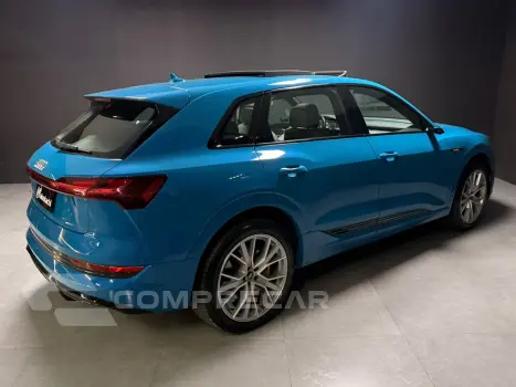 E-TRON ELÉTRICO PERFORMANCE QUATTRO