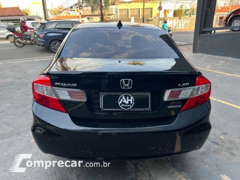 Civic Sedan LXR 2.0 Flexone 16V Aut. 4p