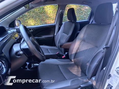 ETIOS 1.5 XS 16V FLEX 4P AUTOMÁTICO