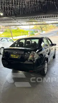 FIESTA 1.6 MPI Class Sedan 8V