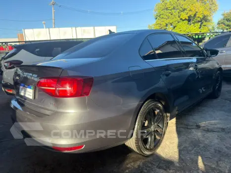 Jetta 2.0 4P TSI HIGHLINE 211 CV AUTOMÁTICO