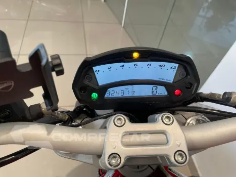MONSTER 796
