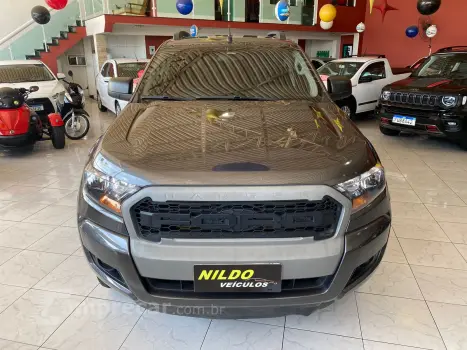 FORD RANGER 2.2 XLS 4X4 CD 16V 4 portas