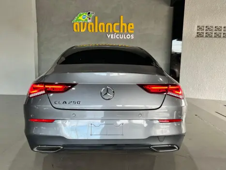 CLA 250 2.0 CGI GASOLINA 7G-DCT