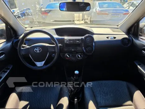 ETIOS HATCH - 1.3 X 16V 4P MANUAL