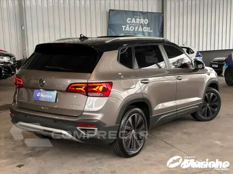 TAOS 1.4 250 TSI TOTAL FLEX HIGHLINE AUTOMÁTICO