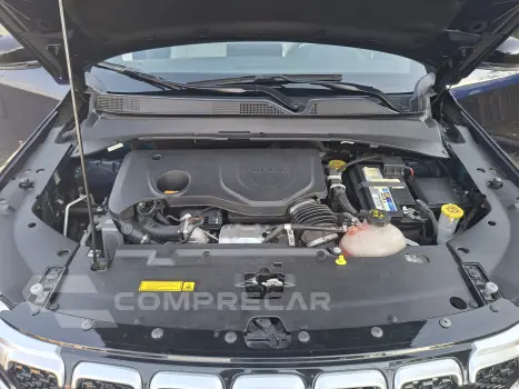 COMMANDER 1.3 T270 Turbo Limited