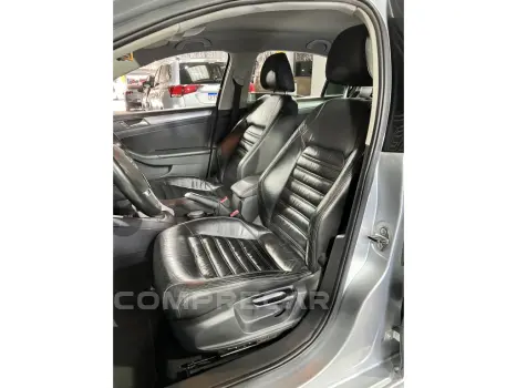 JETTA 2.0 TSI HIGHLINE 200CV GASOLINA 4P TIPTRONIC