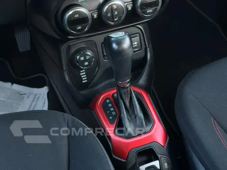RENEGADE 2.0 16V TURBO DIESEL TRAILHAWK 4P 4X4 AUTOMÁTICO