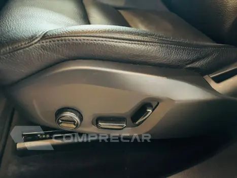 XC60 2.0 T8 Hybrid Momentum AWD Geartronic