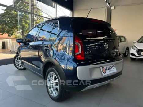 CROSS UP 1.0 MPI 12V FLEX 4P AUTOMATIZADO