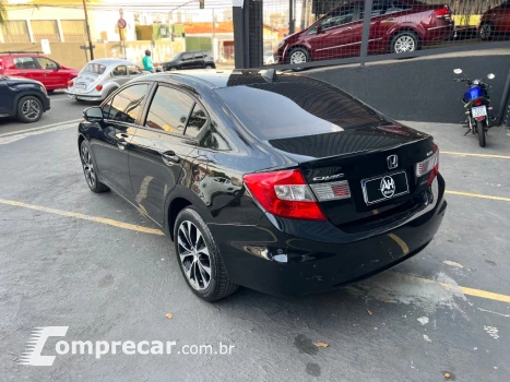 Civic Sedan LXR 2.0 Flexone 16V Aut. 4p