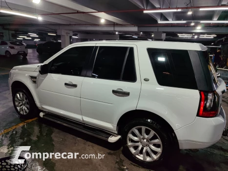 FREELANDER 2 2.2 SE SD4 16V Turbo