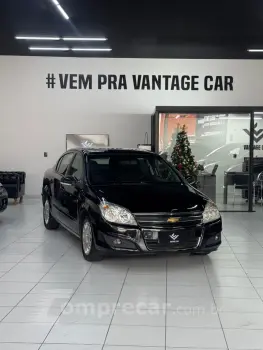 VECTRA 2.0 MPFI Expression 8V